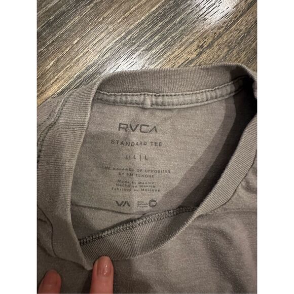 RVCA Men’s T-shirt - Picture 2 of 5